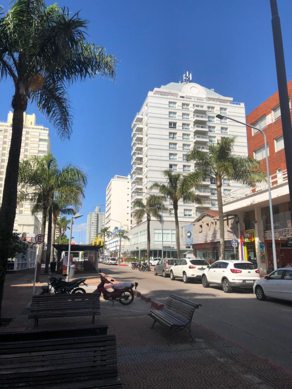 Punta Del Lux Tower * Punta del Este