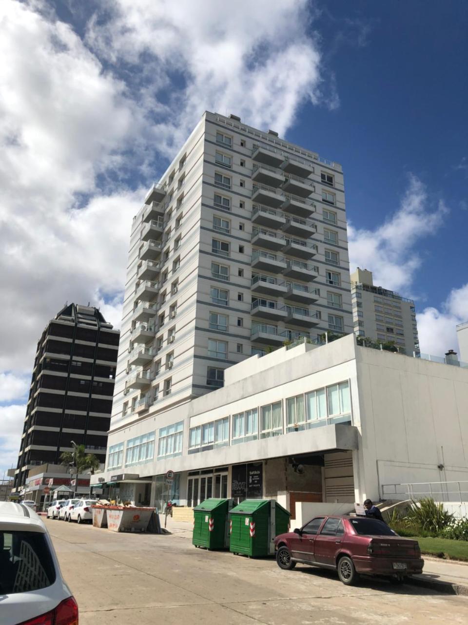 Punta Del Lux Tower * Punta del Este